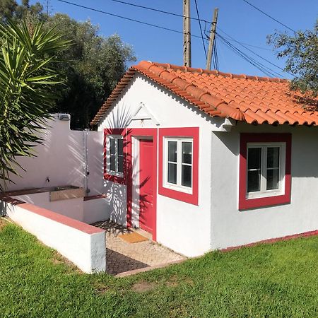 Lisbon Cozy House W/Garden And Pool Villa Valejas Bagian luar foto