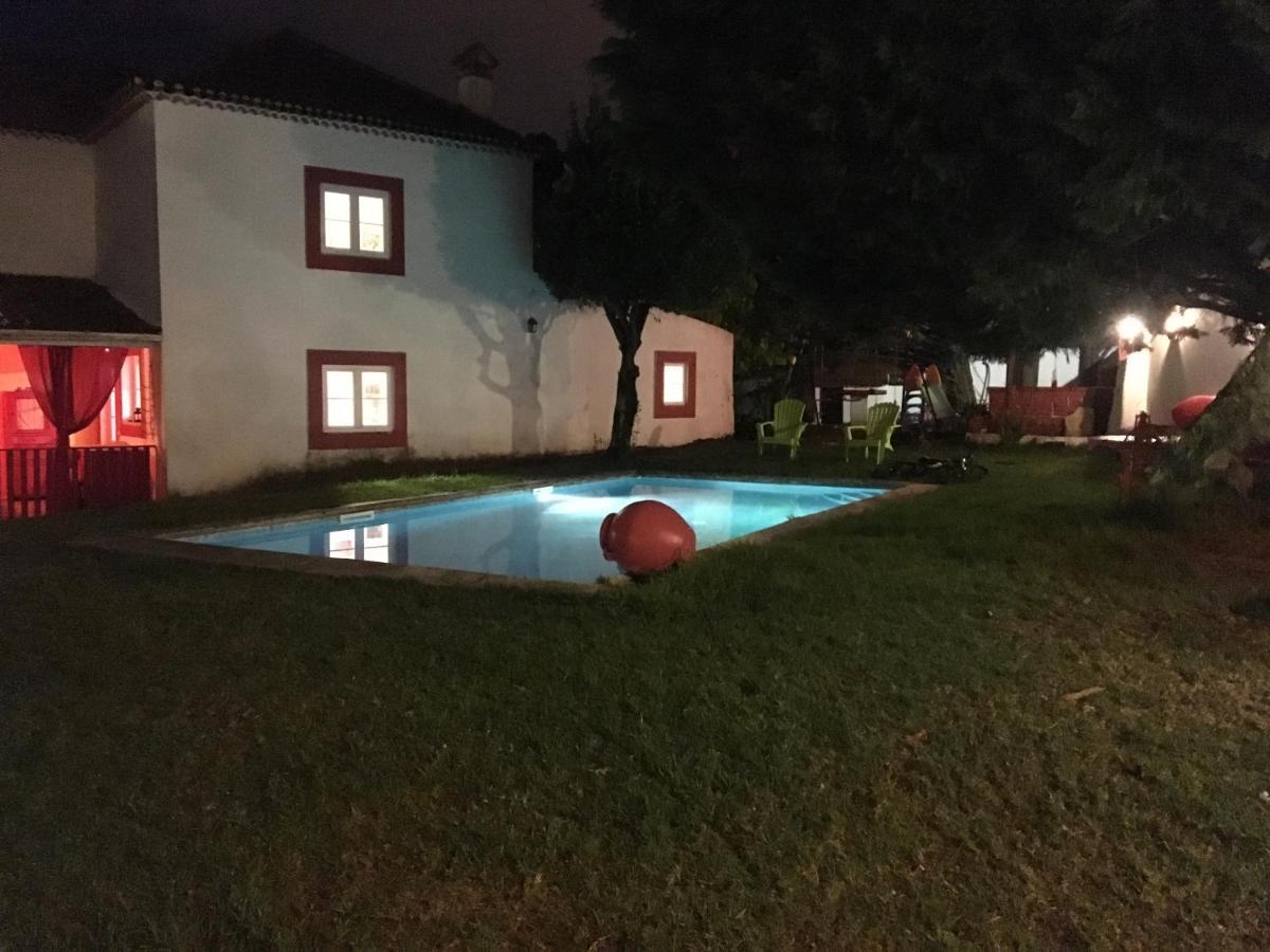 Lisbon Cozy House W/Garden And Pool Villa Valejas Bagian luar foto